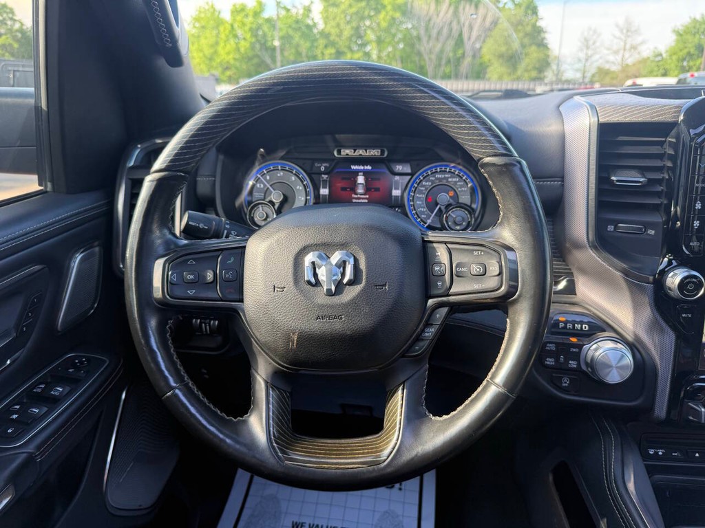 Ram 1500 Vehicle Full-screen Gallery Image 22