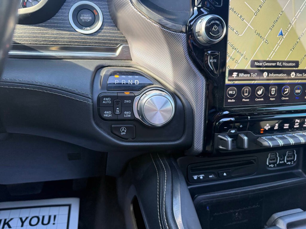 Ram 1500 Vehicle Full-screen Gallery Image 30