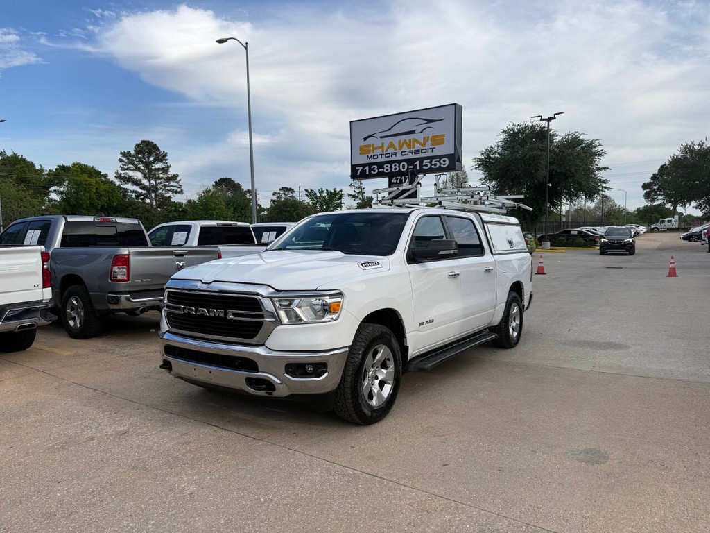 Ram 1500 Vehicle Full-screen Gallery Image 03