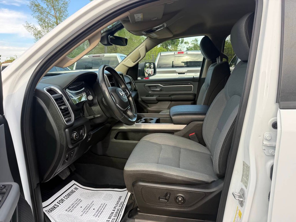 Ram 1500 Vehicle Full-screen Gallery Image 07