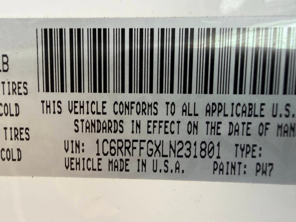 Ram 1500 Vehicle Full-screen Gallery Image 34