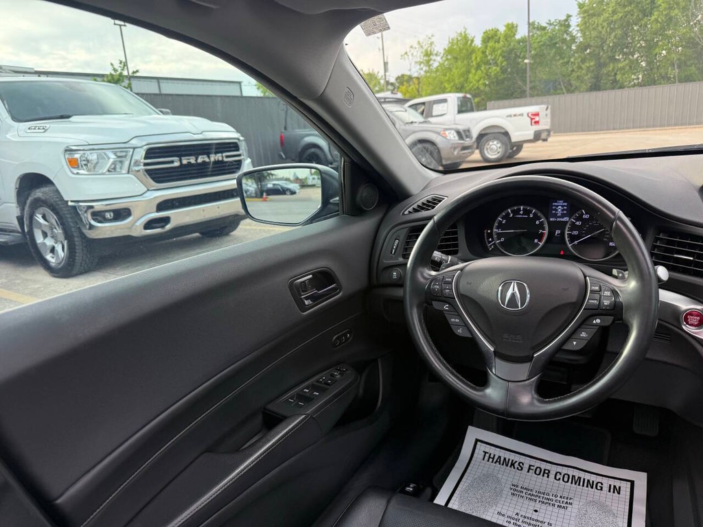 Acura ILX Vehicle Full-screen Gallery Image 19