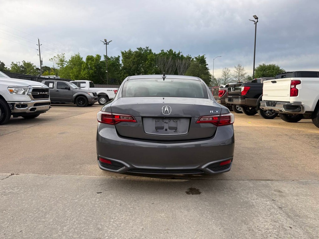 Acura ILX Vehicle Full-screen Gallery Image 41