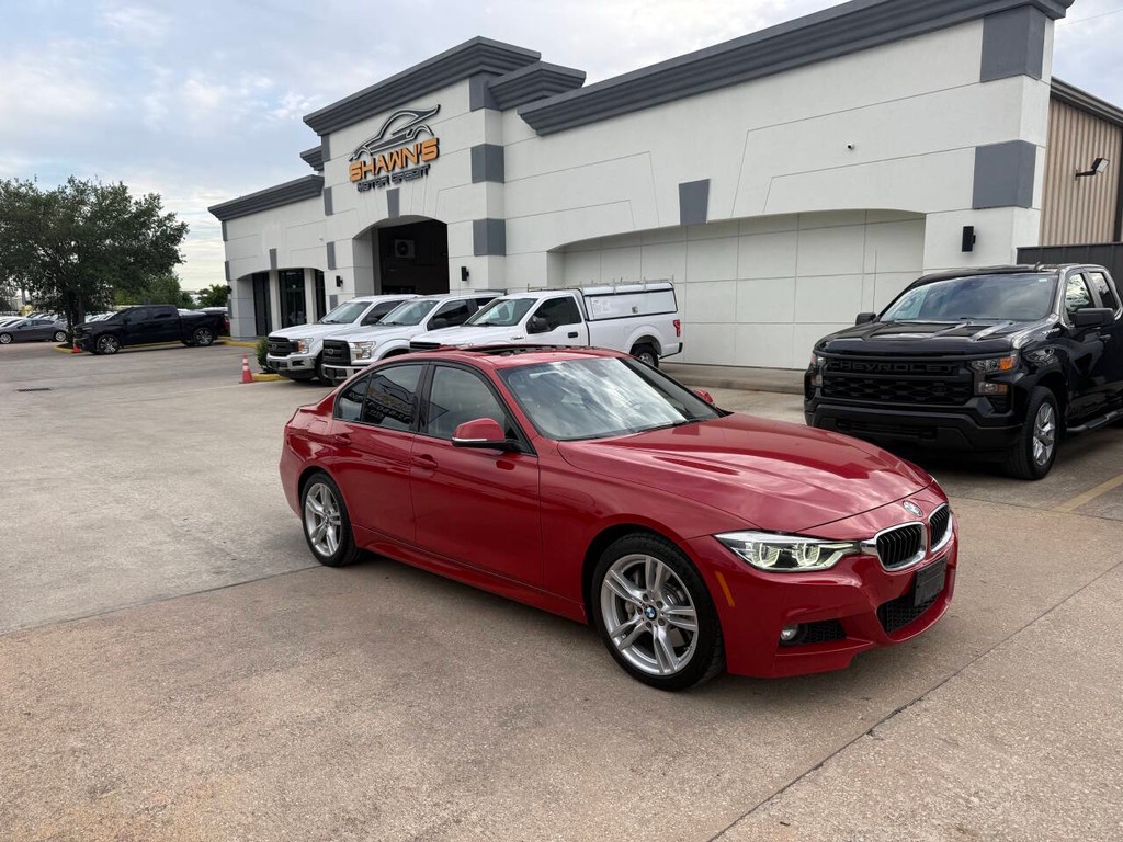 BMW 3 Series Vehicle Full-screen Gallery Image 43