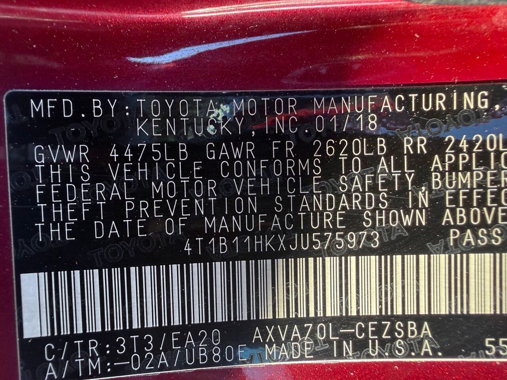 Toyota Camry Vehicle Full-screen Gallery Image 33