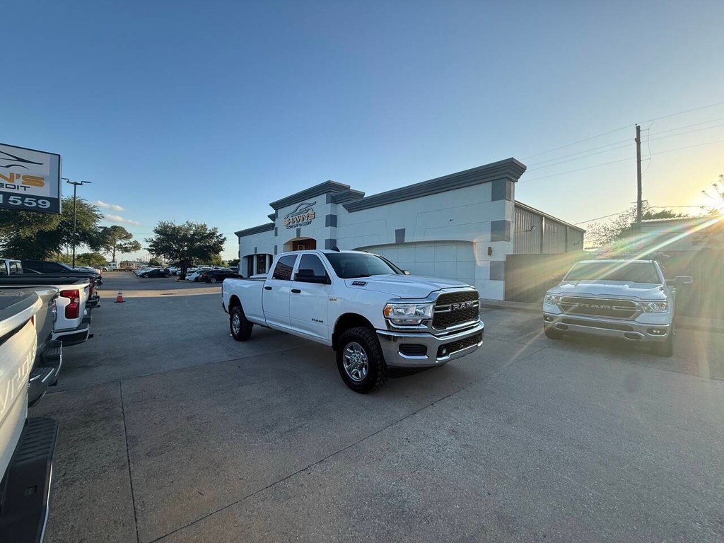 Ram 2500 Vehicle Full-screen Gallery Image 46