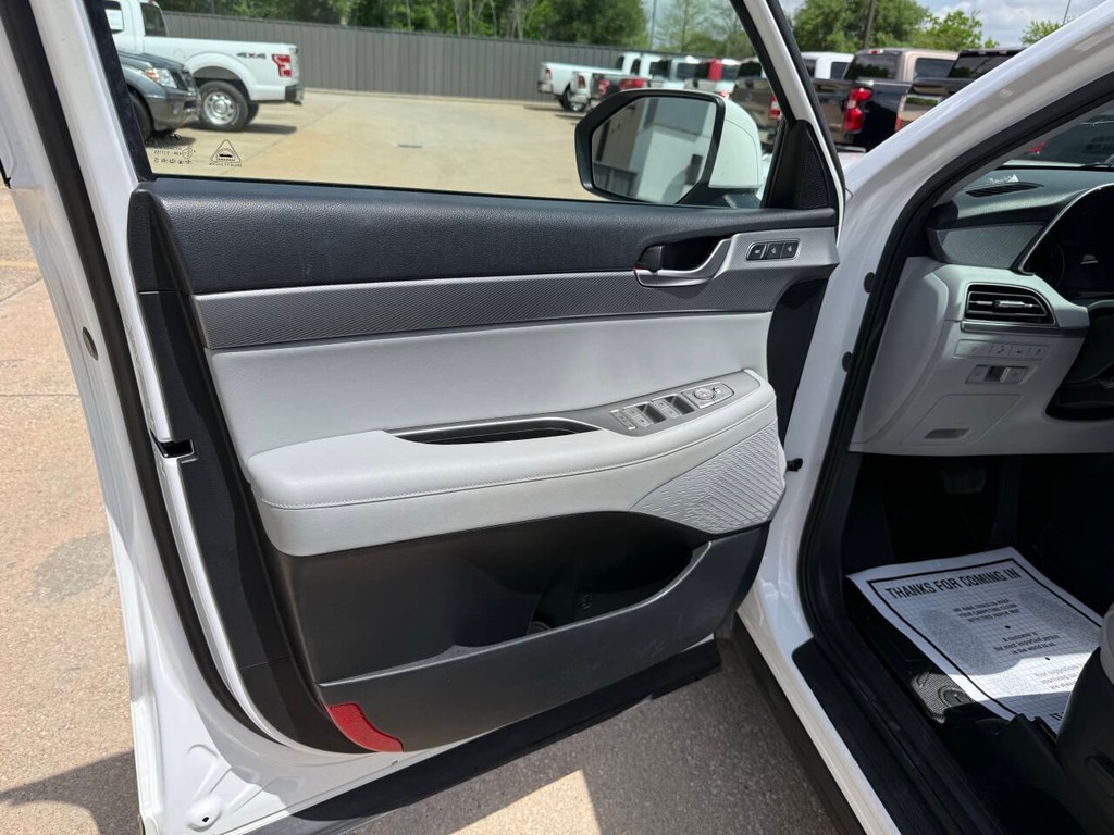 Hyundai Palisade Vehicle Full-screen Gallery Image 08