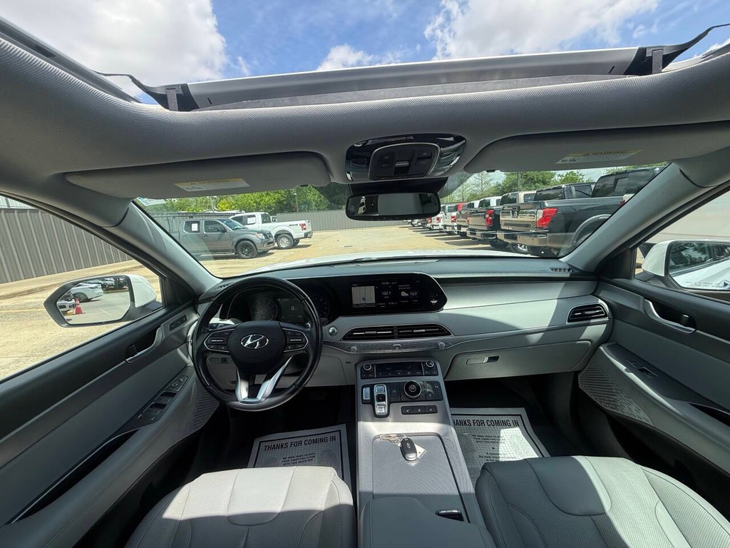 Hyundai Palisade Vehicle Full-screen Gallery Image 20