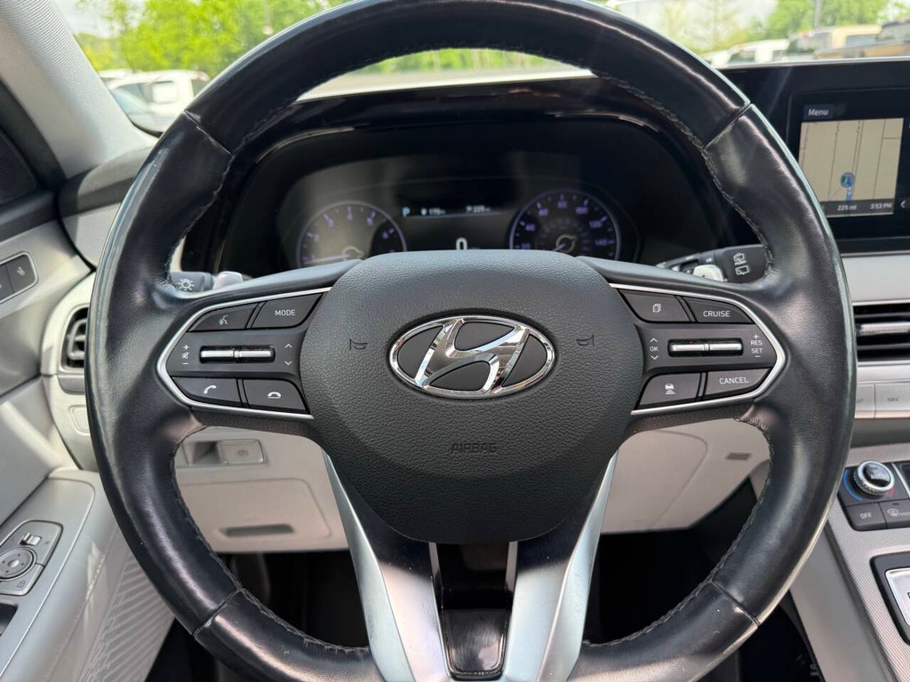 Hyundai Palisade Vehicle Full-screen Gallery Image 25