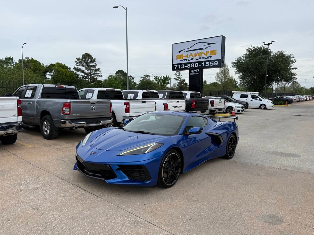 Chevrolet Corvette Vehicle Full-screen Gallery Image 04