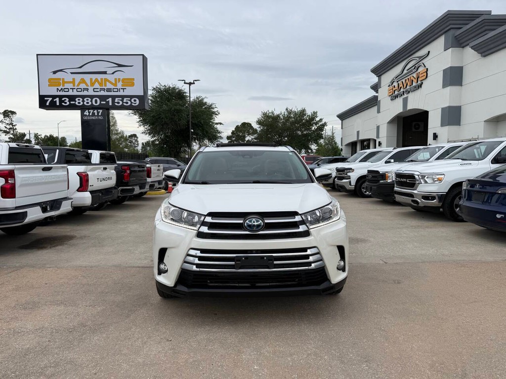 Toyota Highlander Hybrid Vehicle Full-screen Gallery Image 47