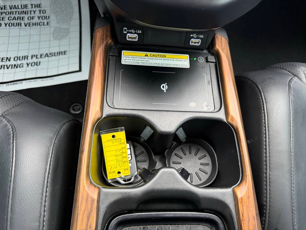 Honda CR-V Hybrid Vehicle Full-screen Gallery Image 29