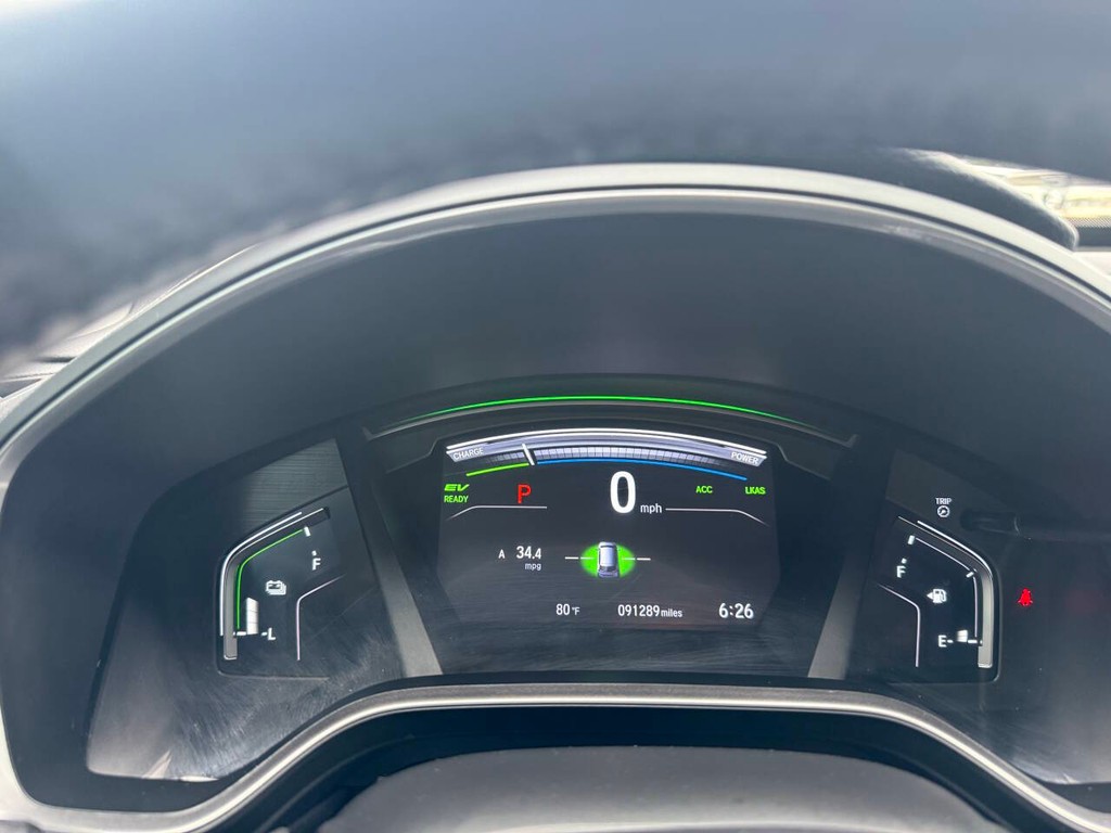 Honda CR-V Hybrid Vehicle Full-screen Gallery Image 32