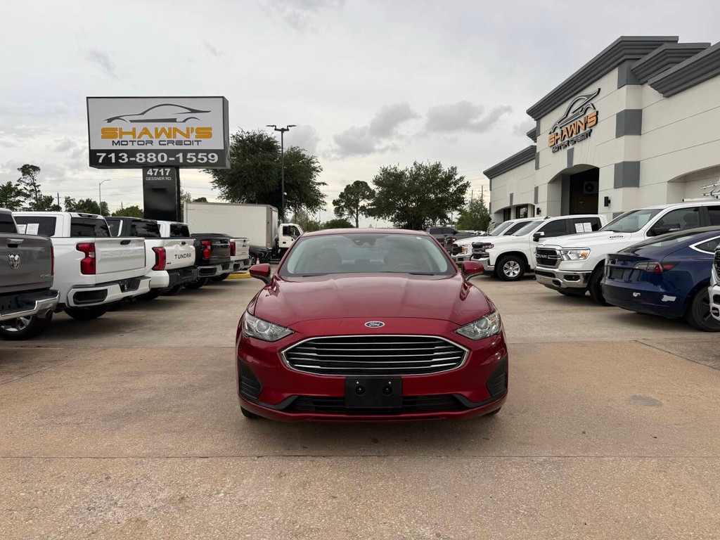 Ford Fusion Hybrid Vehicle Full-screen Gallery Image 39