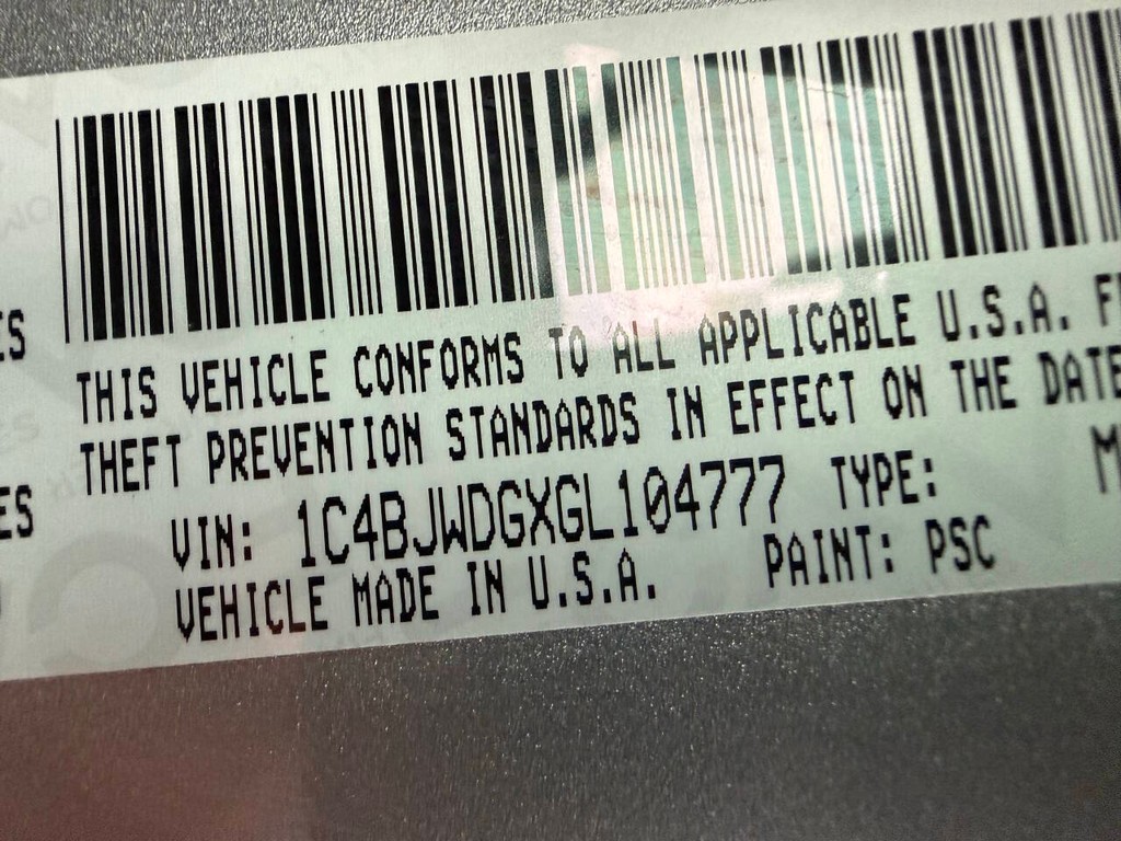 Jeep Wrangler Unlimited Vehicle Full-screen Gallery Image 36