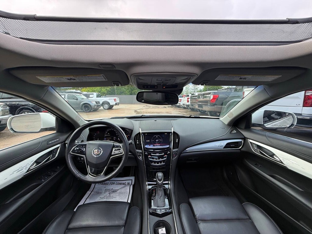 Cadillac ATS Vehicle Full-screen Gallery Image 18