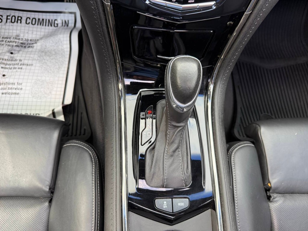 Cadillac ATS Vehicle Full-screen Gallery Image 30