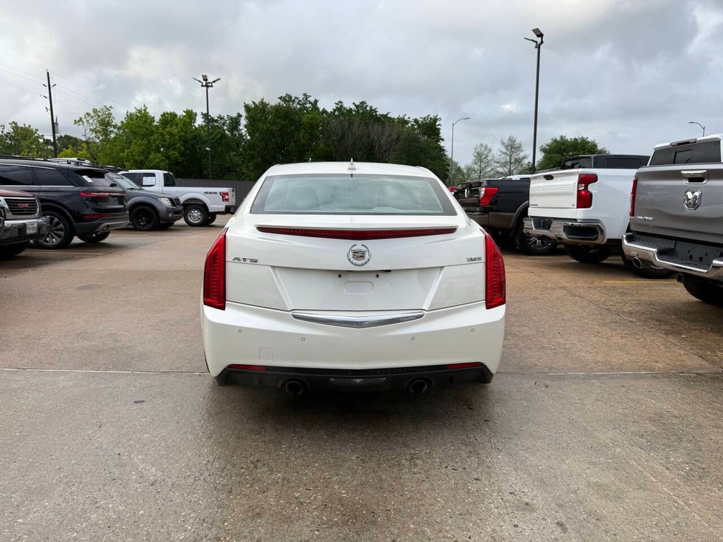 Cadillac ATS Vehicle Full-screen Gallery Image 39