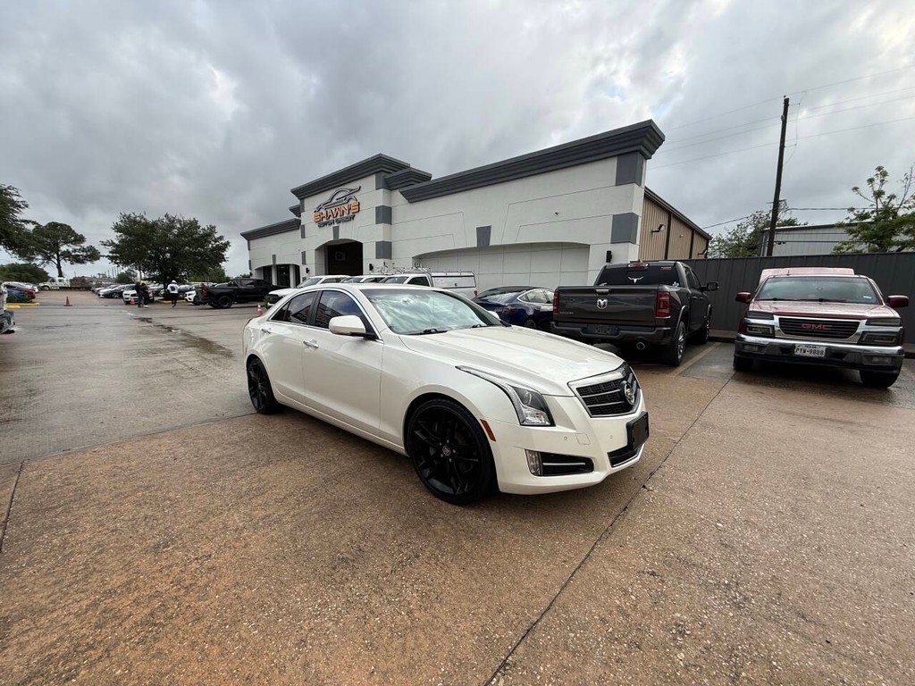 Cadillac ATS Vehicle Full-screen Gallery Image 44