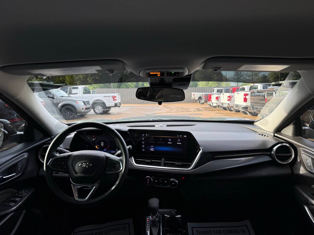 Chevrolet Trax Vehicle Full-screen Gallery Image 17