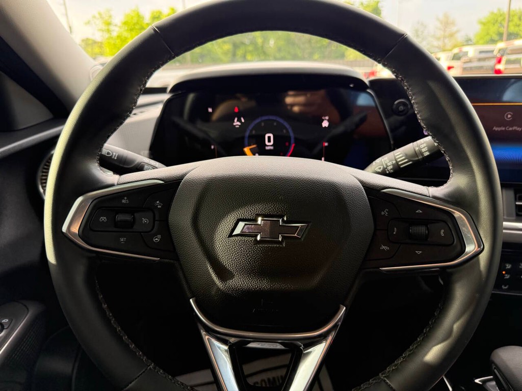 Chevrolet Trax Vehicle Full-screen Gallery Image 21