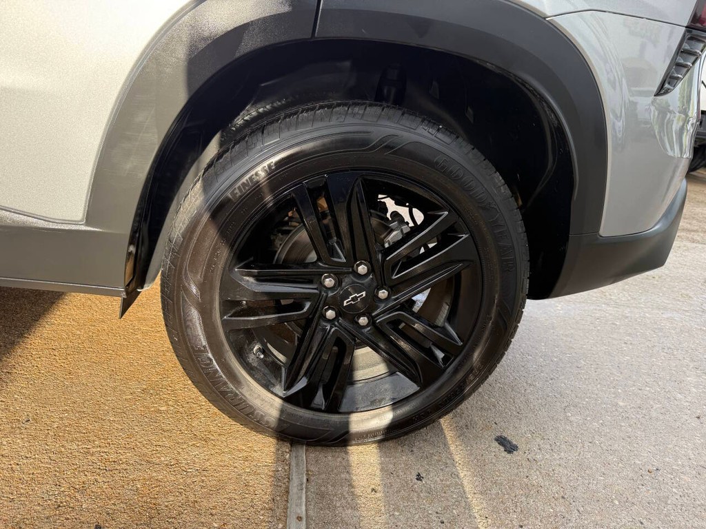 Chevrolet Trax Vehicle Full-screen Gallery Image 36