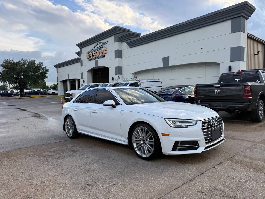 Audi A4 Vehicle Full-screen Gallery Image 44