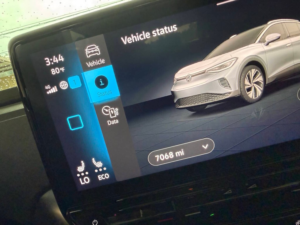 Volkswagen ID.4 Vehicle Full-screen Gallery Image 36