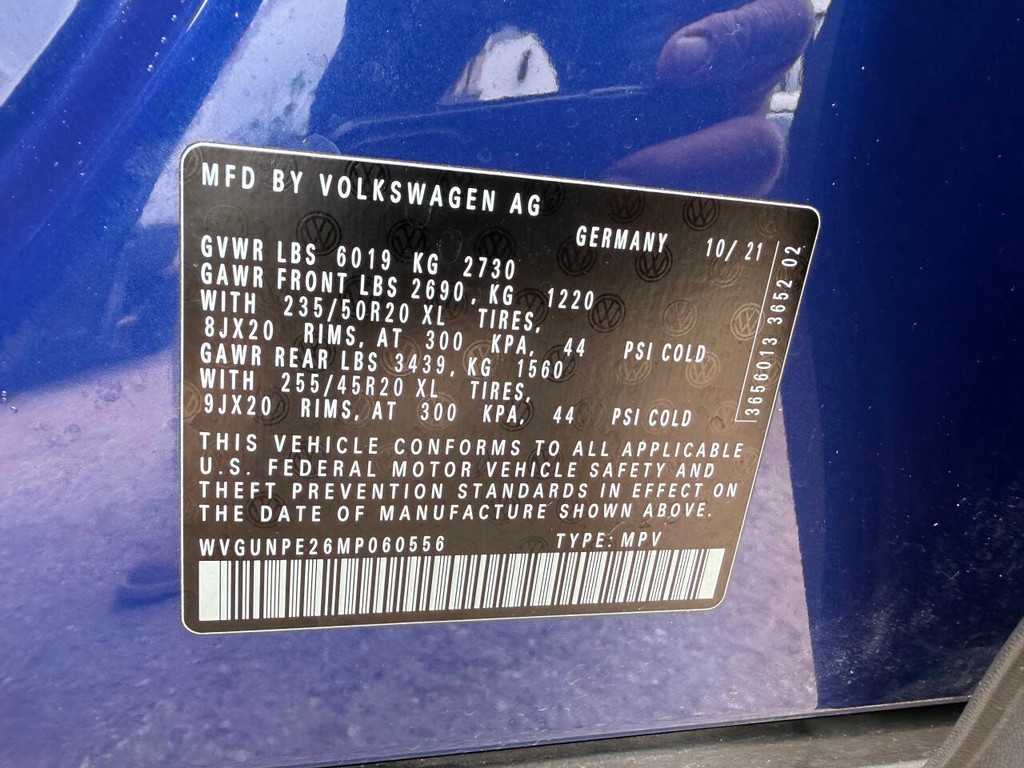 Volkswagen ID.4 Vehicle Full-screen Gallery Image 37