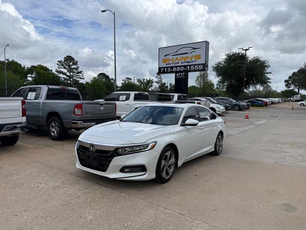 Honda Accord Sedan Vehicle Full-screen Gallery Image 03