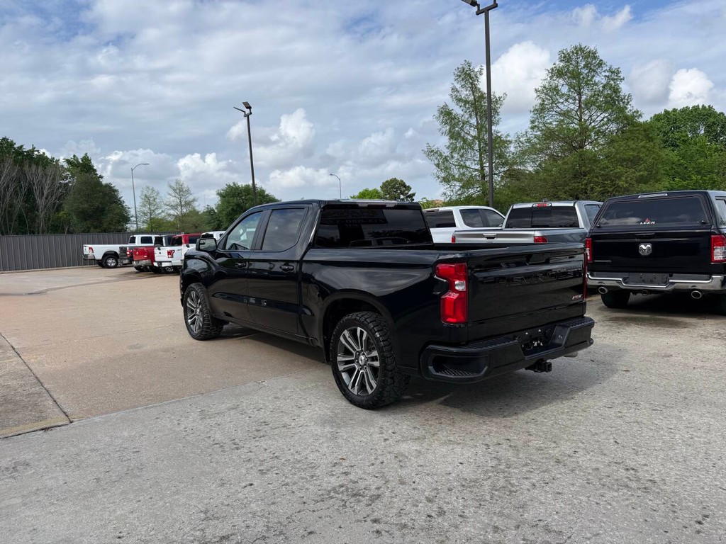 Chevrolet Silverado 1500 Vehicle Full-screen Gallery Image 04