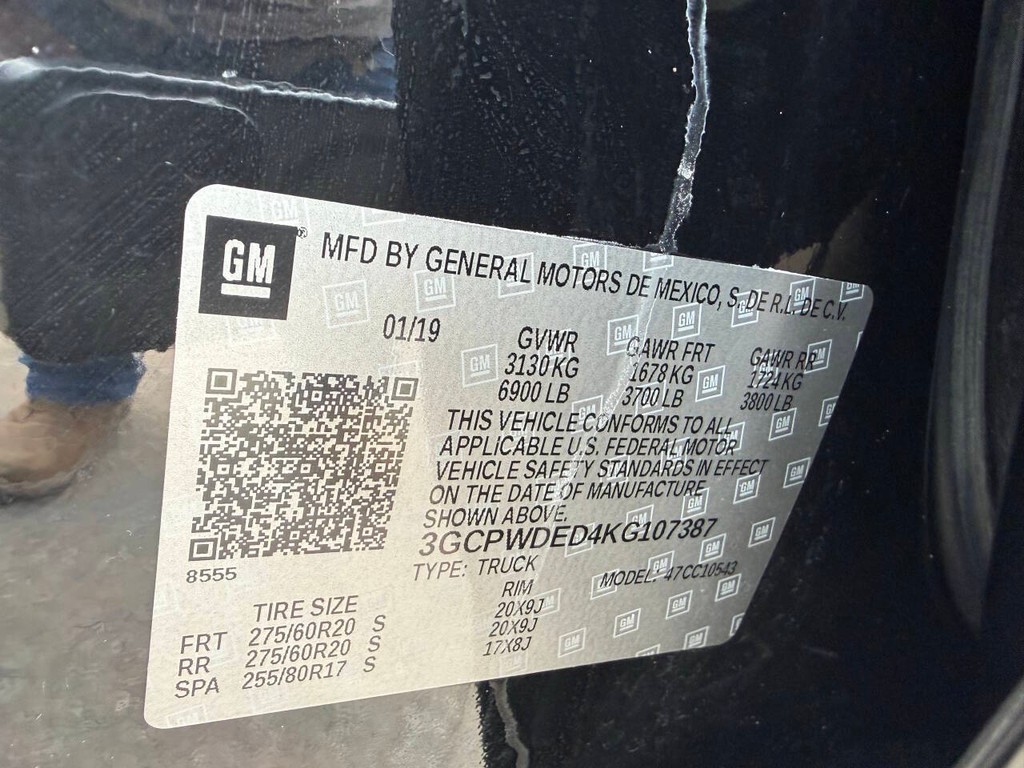 Chevrolet Silverado 1500 Vehicle Full-screen Gallery Image 33