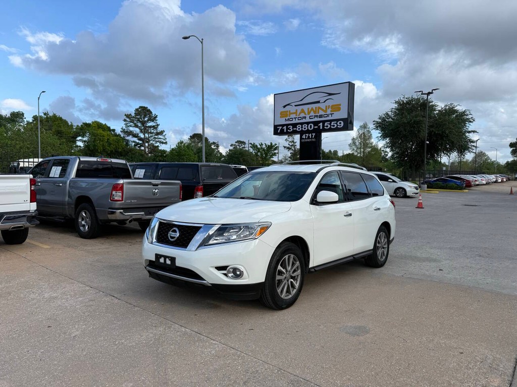 Nissan Pathfinder Vehicle Full-screen Gallery Image 03