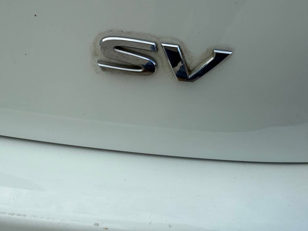 Nissan Pathfinder Vehicle Full-screen Gallery Image 40