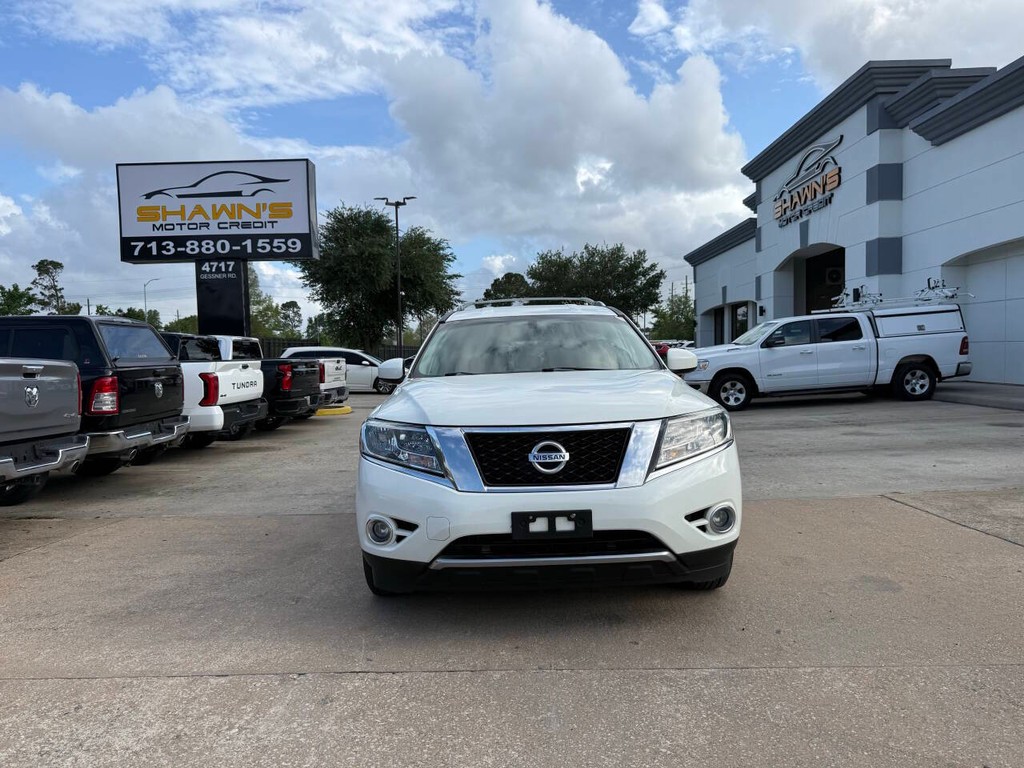 Nissan Pathfinder Vehicle Full-screen Gallery Image 42