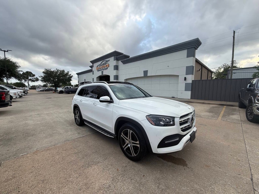 Mercedes-Benz GLS Vehicle Full-screen Gallery Image 50