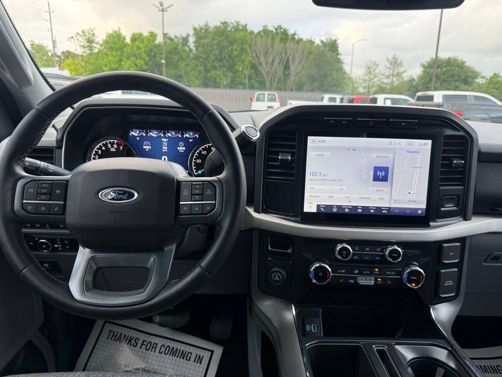 Ford F-150 Vehicle Full-screen Gallery Image 21