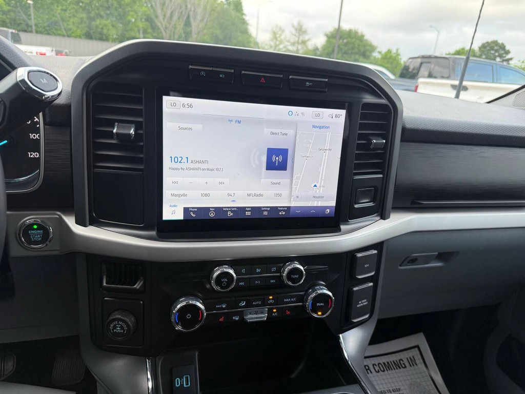 Ford F-150 Vehicle Full-screen Gallery Image 24