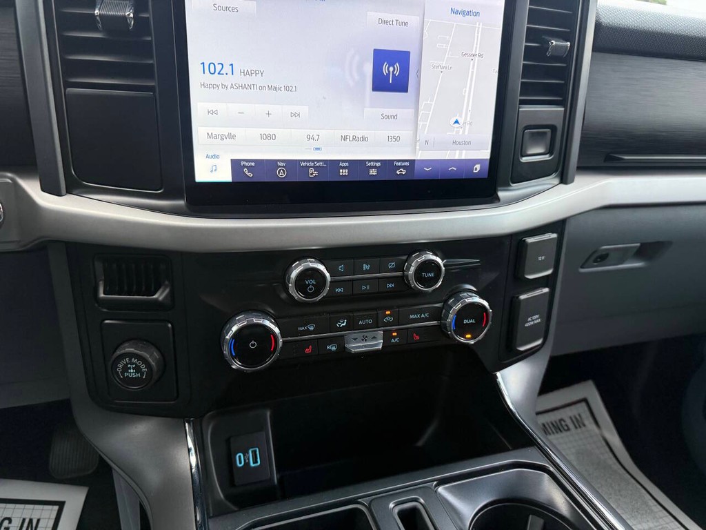 Ford F-150 Vehicle Full-screen Gallery Image 27