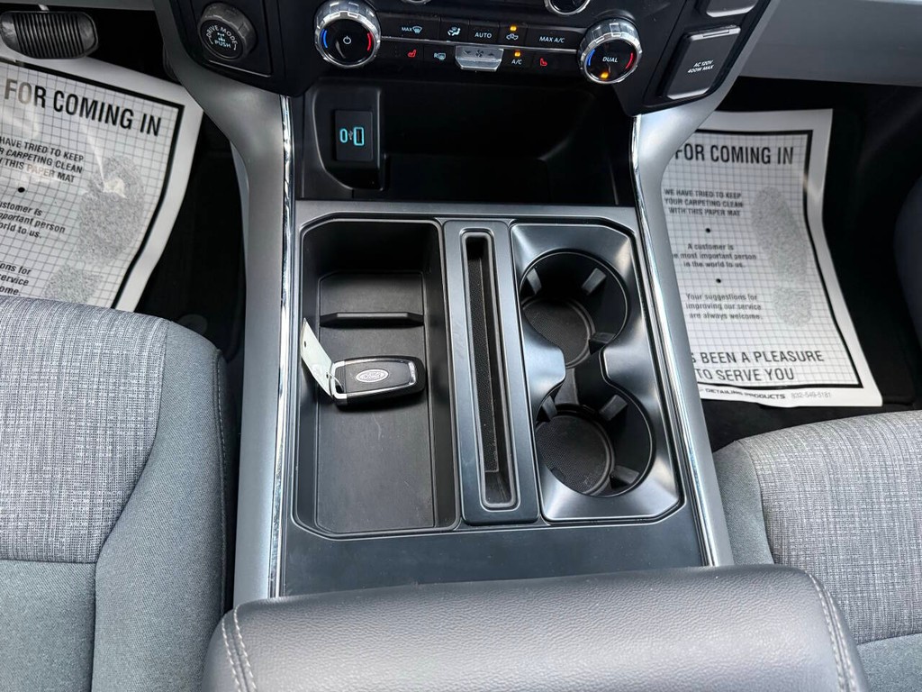 Ford F-150 Vehicle Full-screen Gallery Image 29