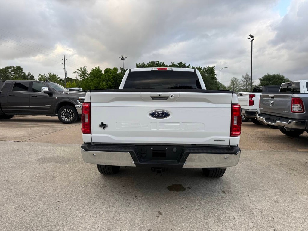 Ford F-150 Vehicle Full-screen Gallery Image 41