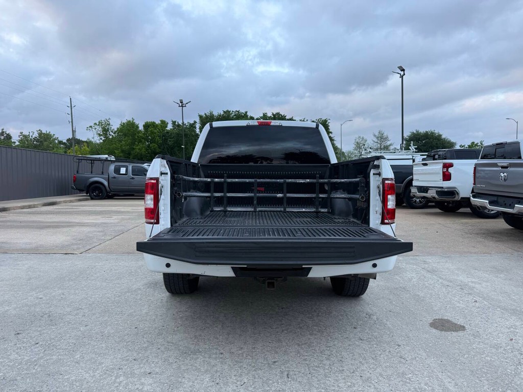 Ford F-150 Vehicle Full-screen Gallery Image 39