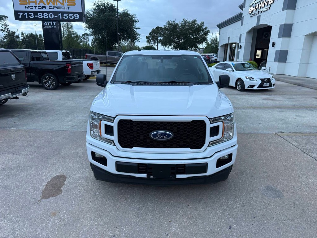 Ford F-150 Vehicle Full-screen Gallery Image 41