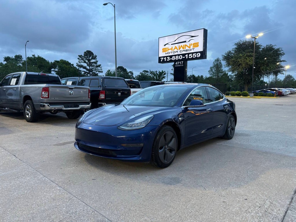 Tesla Model 3 Vehicle Full-screen Gallery Image 41