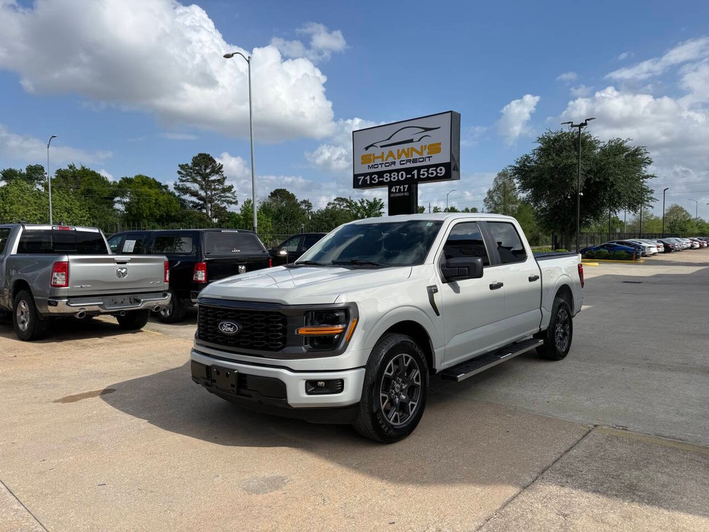 Ford F-150 Vehicle Full-screen Gallery Image 03