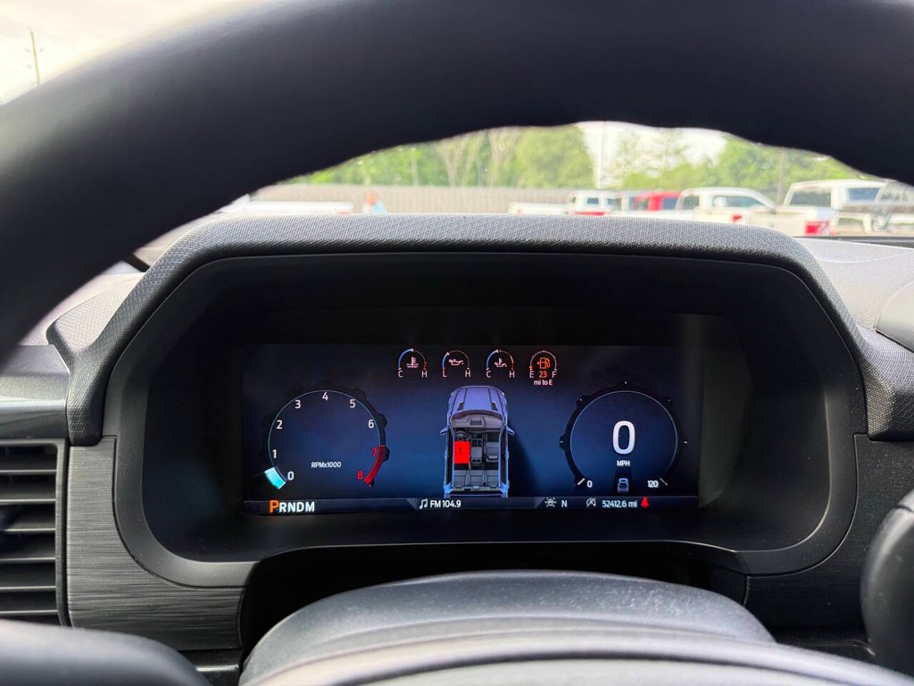 Ford F-150 Vehicle Full-screen Gallery Image 32