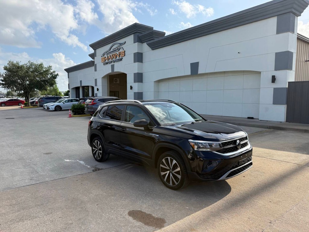 Volkswagen Taos Vehicle Full-screen Gallery Image 41