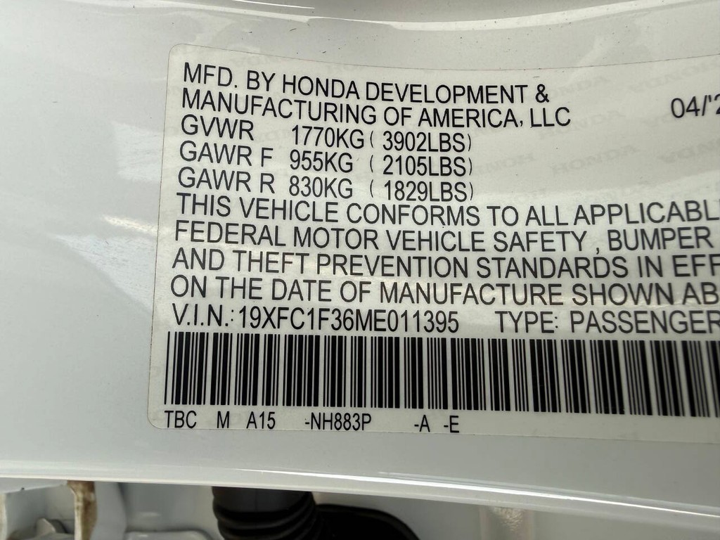 Honda Civic Vehicle Full-screen Gallery Image 34