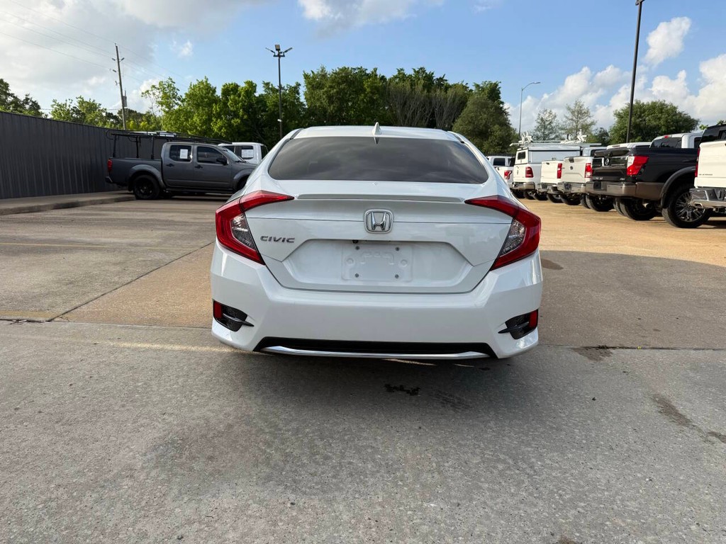 Honda Civic Vehicle Full-screen Gallery Image 38