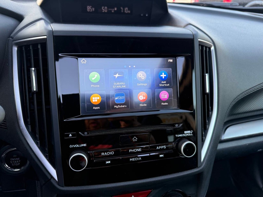 Subaru Forester Vehicle Full-screen Gallery Image 26